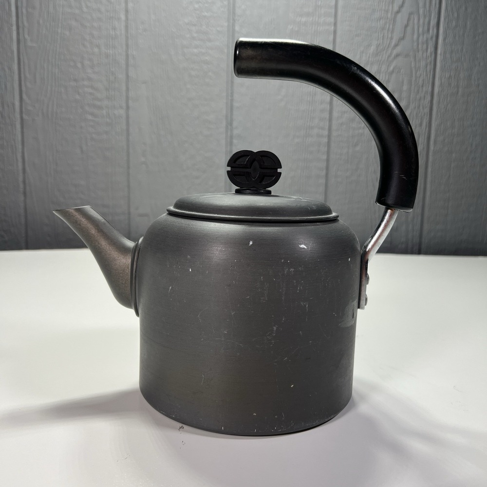 Calphalon Metal Tea Pot Kettle Made In Ireland Anodized 2 QT Celtic Finial Look